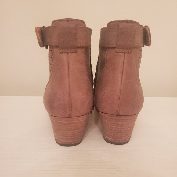 Aquatalia Beige Booties - Picture 2 of 5